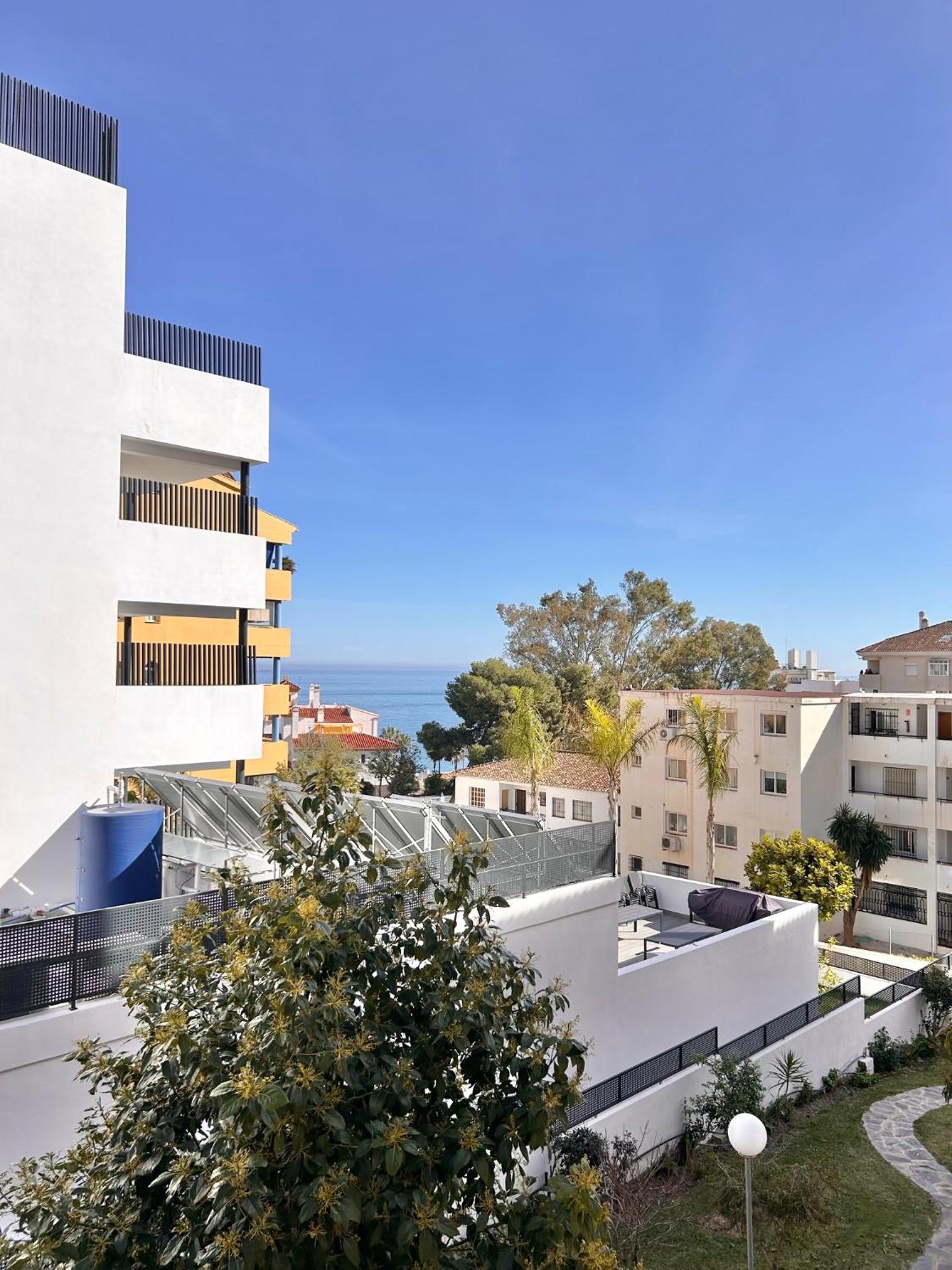Tulipanes Benalmadena - Parking Privado Leilighet Eksteriør bilde